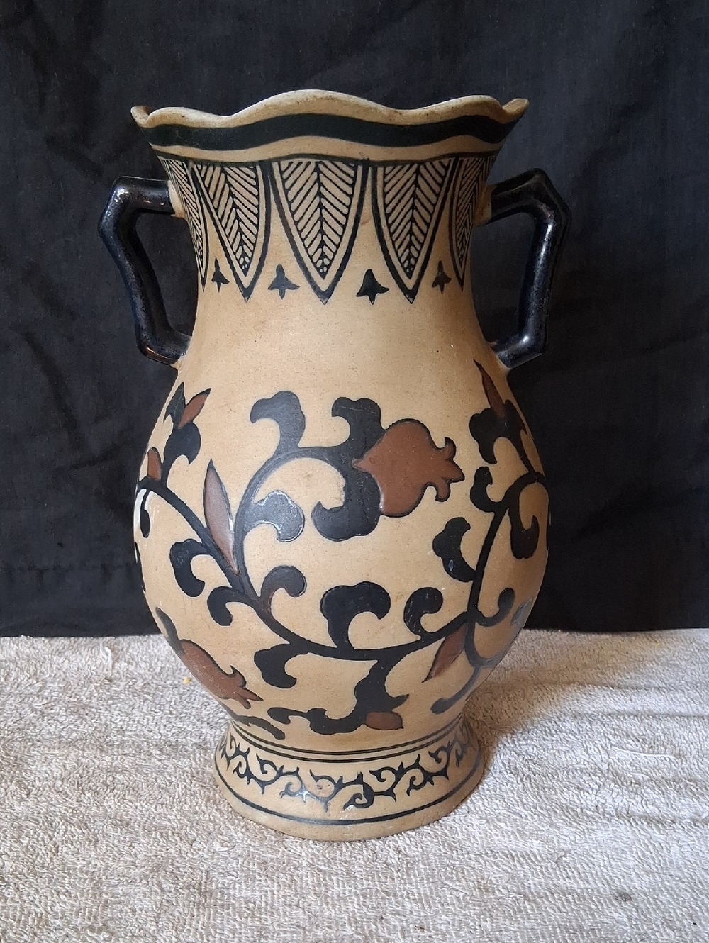 Cizhou Style Kiln Fired,Hand Painted Vase.
